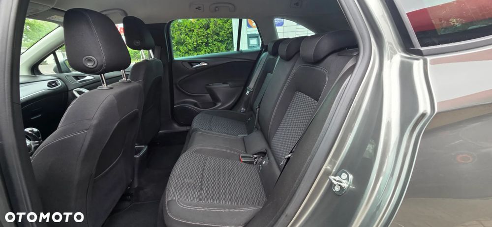 Opel Astra 1.4 Turbo Innovation - 26