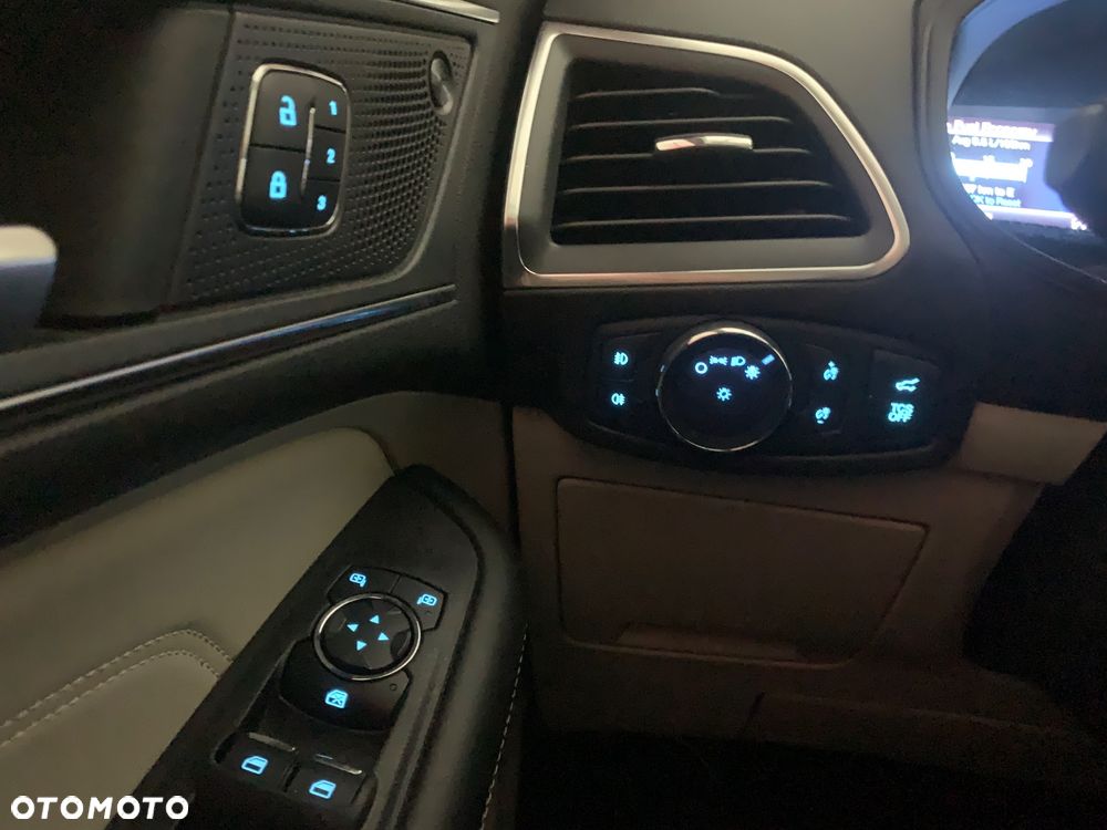 Ford Edge - 29