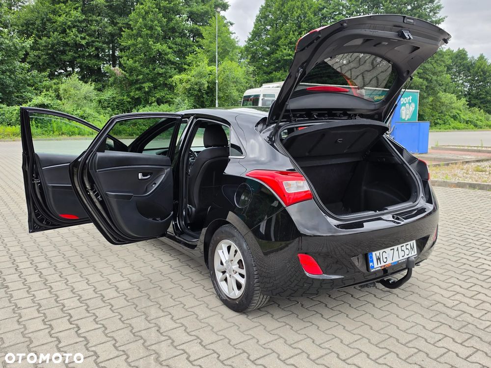 Hyundai i30 1.6 GDI BlueDrive Premium - 13