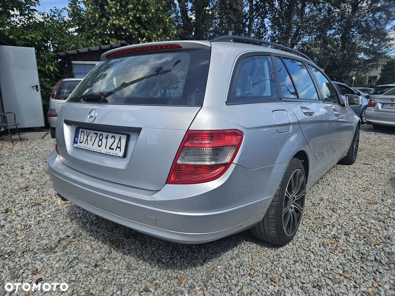 Mercedes-Benz Klasa C 200 CDI BlueEff Elegance - 16