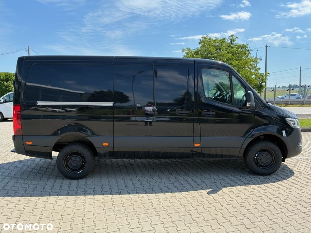 Mercedes-Benz SPRINTER 317 CDI FURGON PRO L2H1 - 5