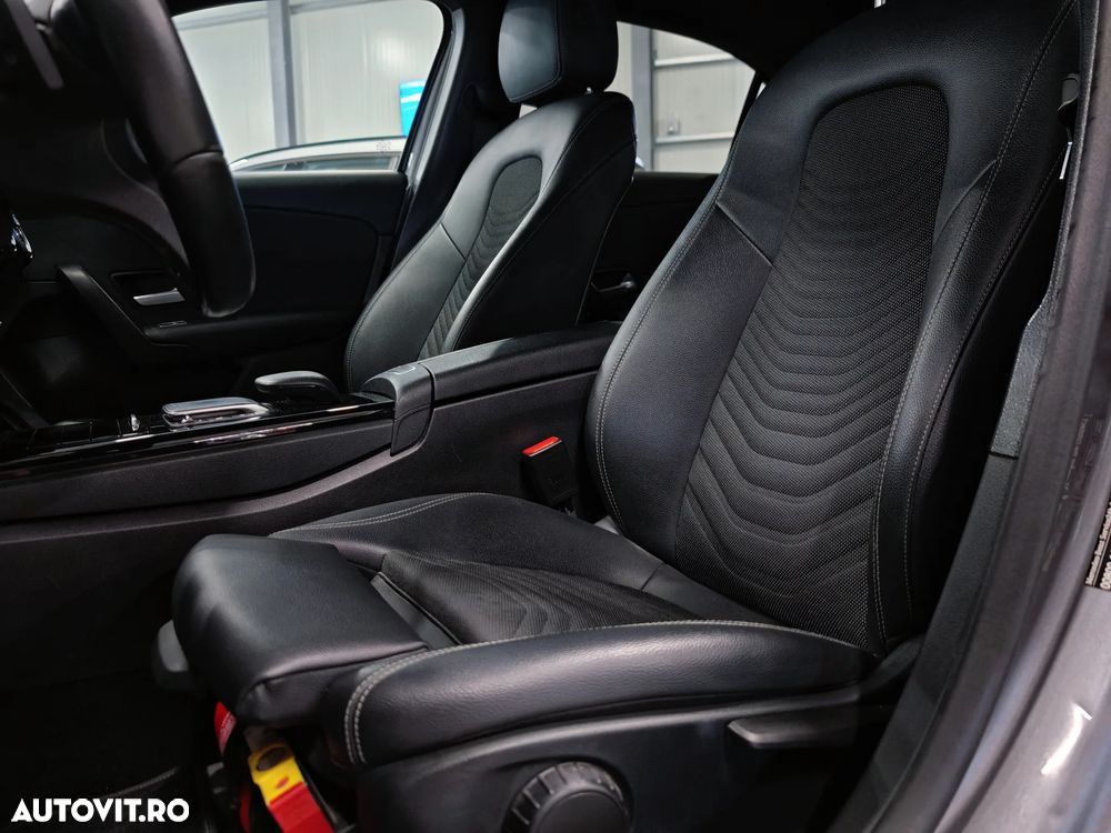 Mercedes-Benz A 250 e Sedan 8G-DCT - 9