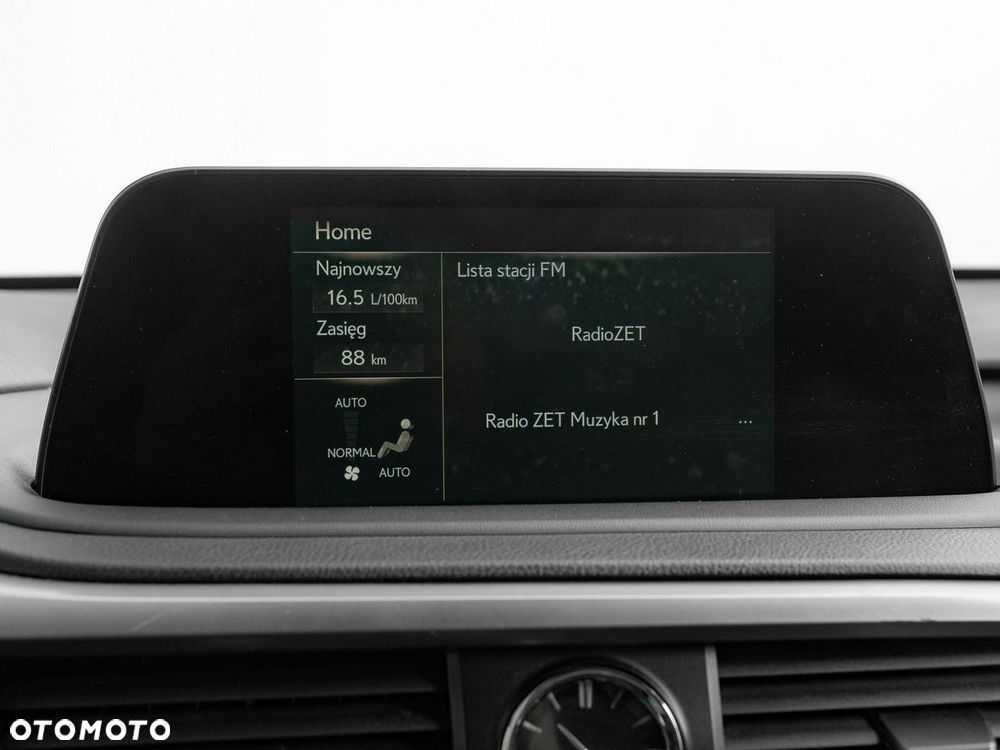 Lexus RX 450h Prestige - 24