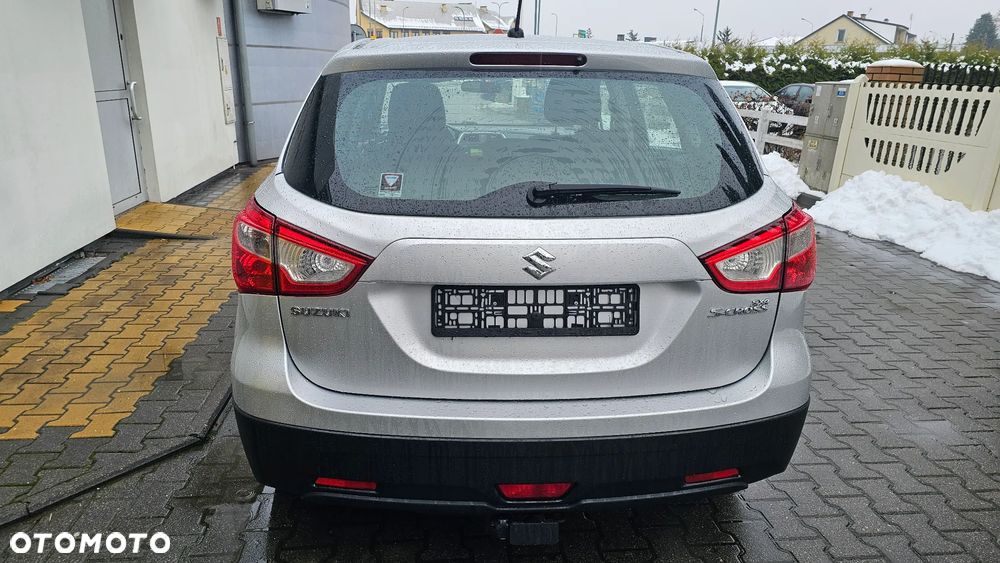 Suzuki SX4 S-Cross 1.6 VVT 4x2 Comfort - 6