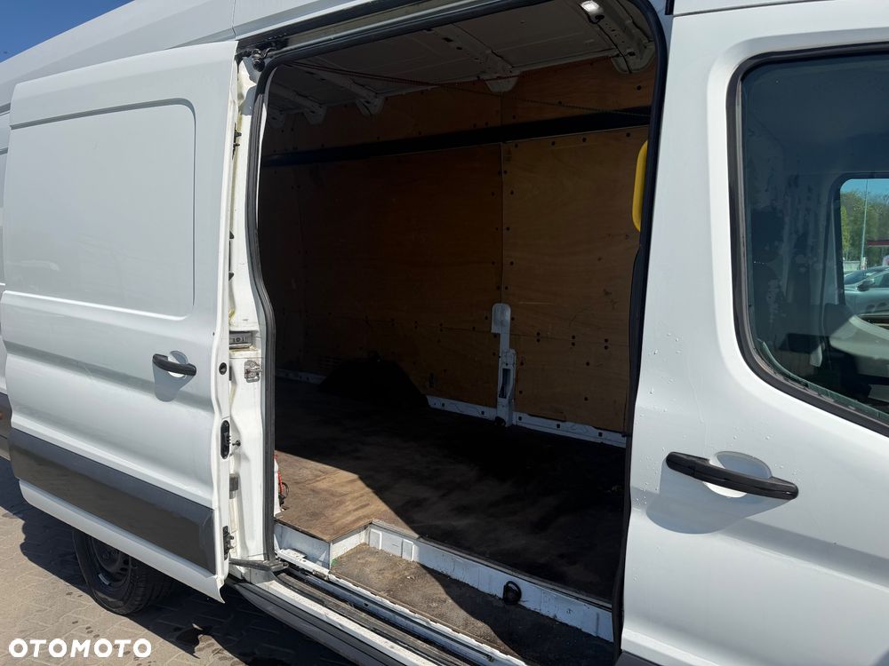 Ford Transit MK8 Maxi - 12