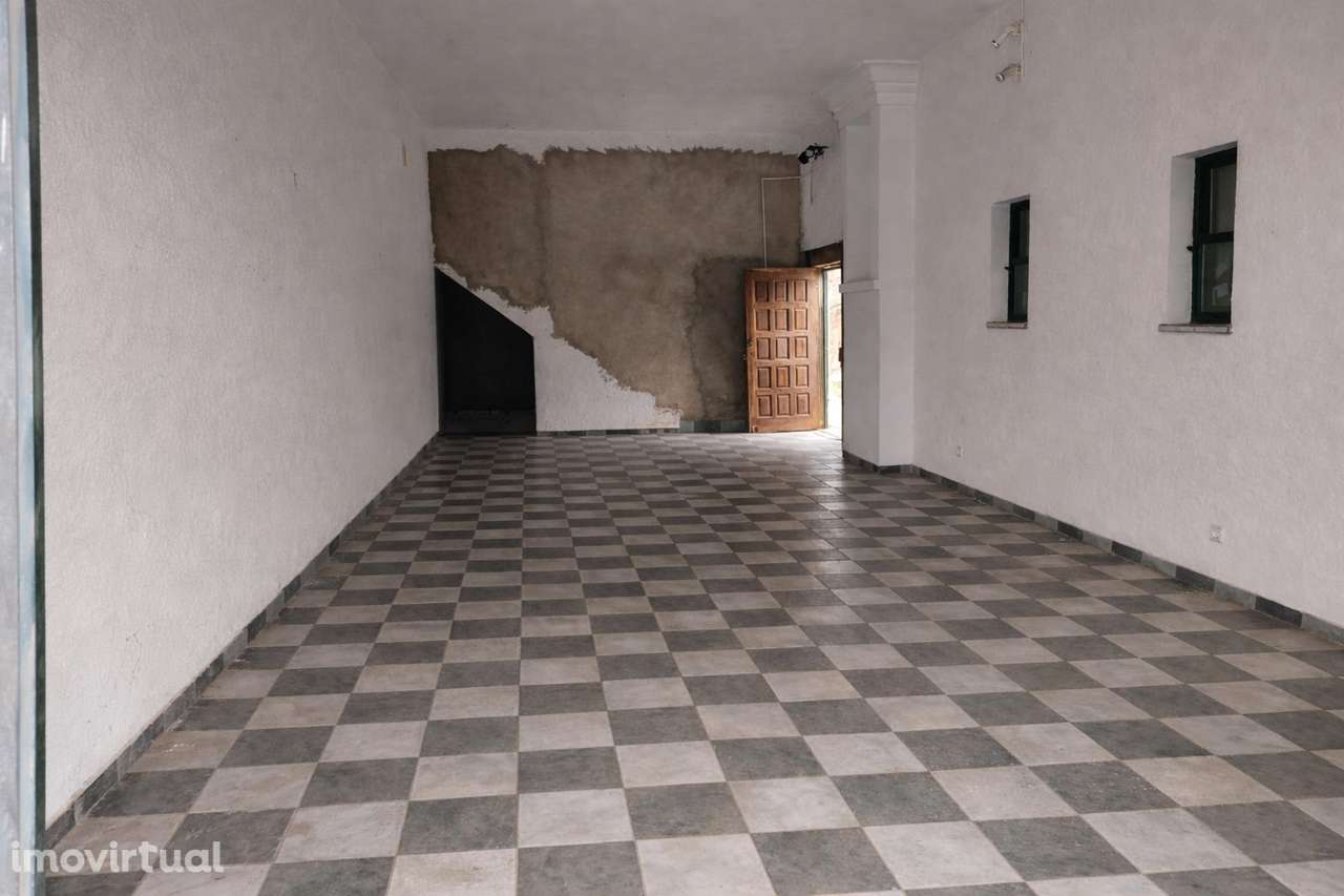 Apartamento T4 no Último Piso em Relíquias – Com Terraço e... - Grande imagem: 2/5