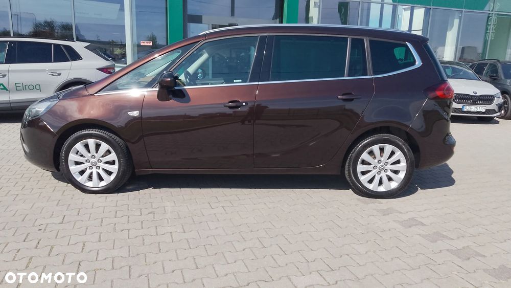 Opel Zafira 1.4 T Cosmo EU6 - 4