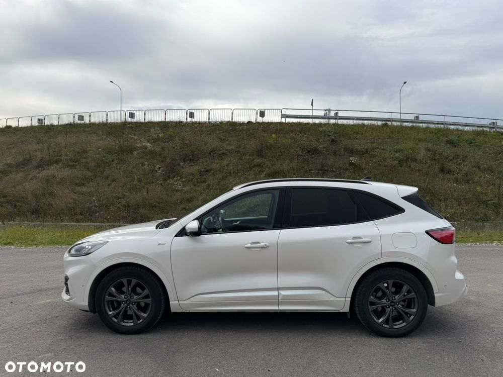 Ford Kuga 2021 photo 3