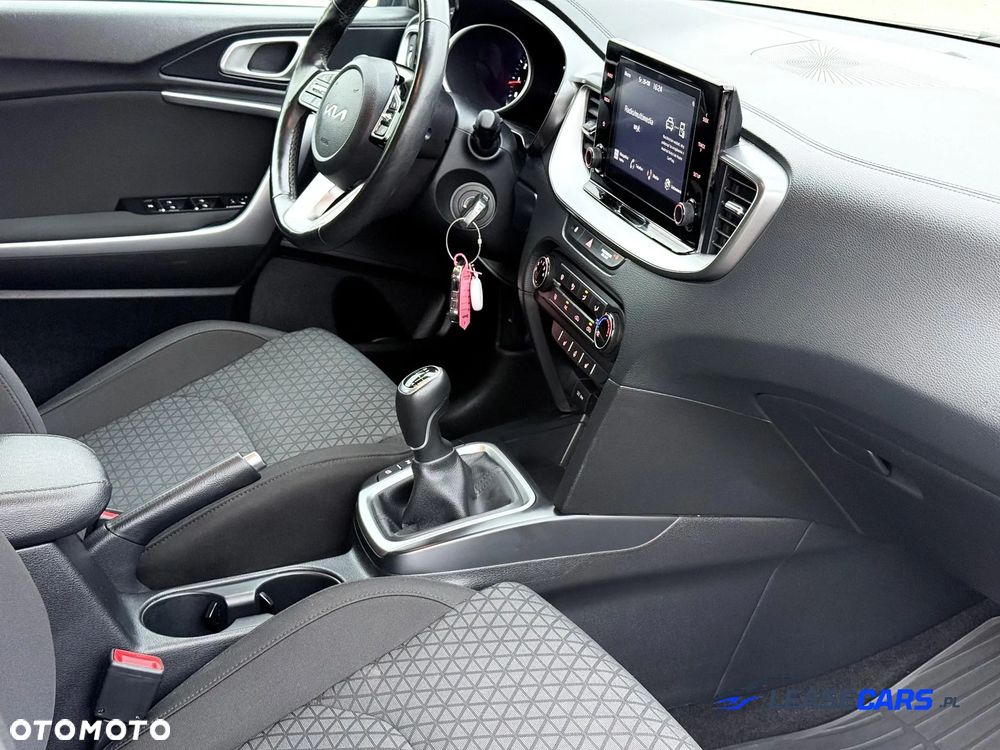 Kia Ceed 1.5 T-GDI OPF Spirit - 18