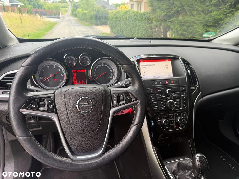 Opel Astra 2.0 CDTI DPF ecoFLEX SportsTourer Start/Stop Exklusiv - 9