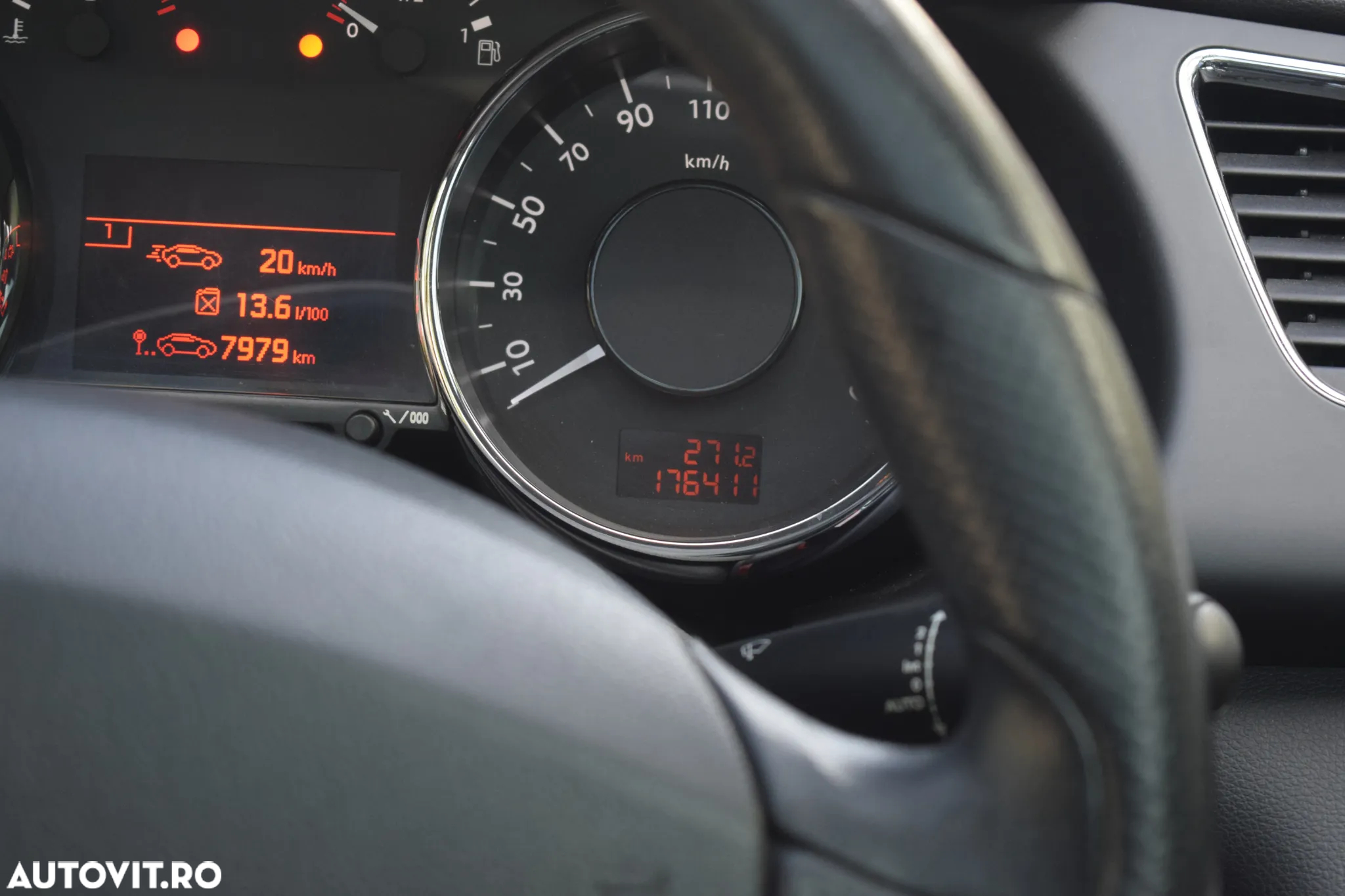 Peugeot 3008 1.6 VTi Acces - 21