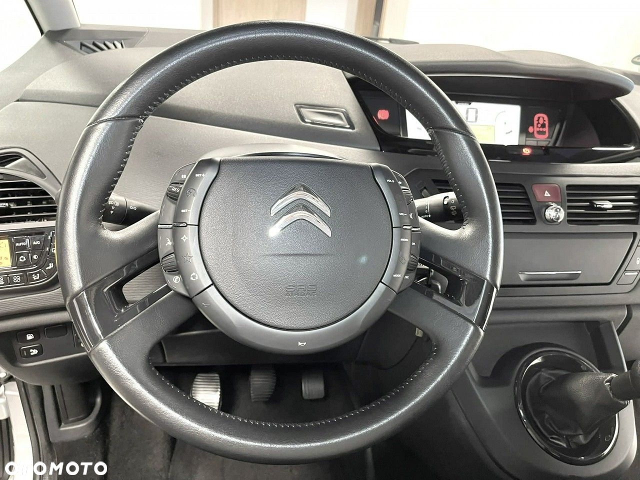 Citroën C4 Grand Picasso - 10