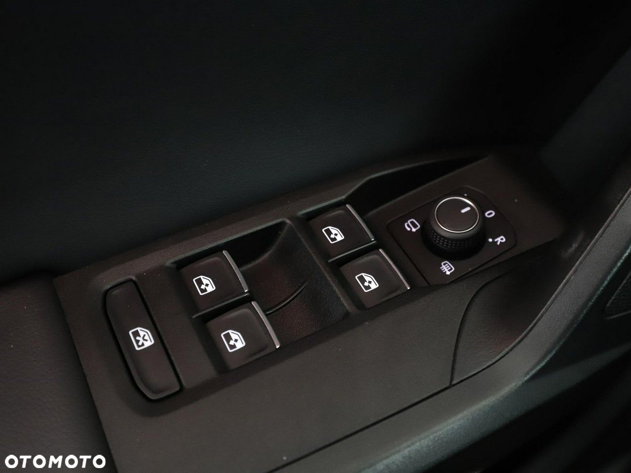 Seat Leon 1.5 EcoTSI Evo FR S&S - 32