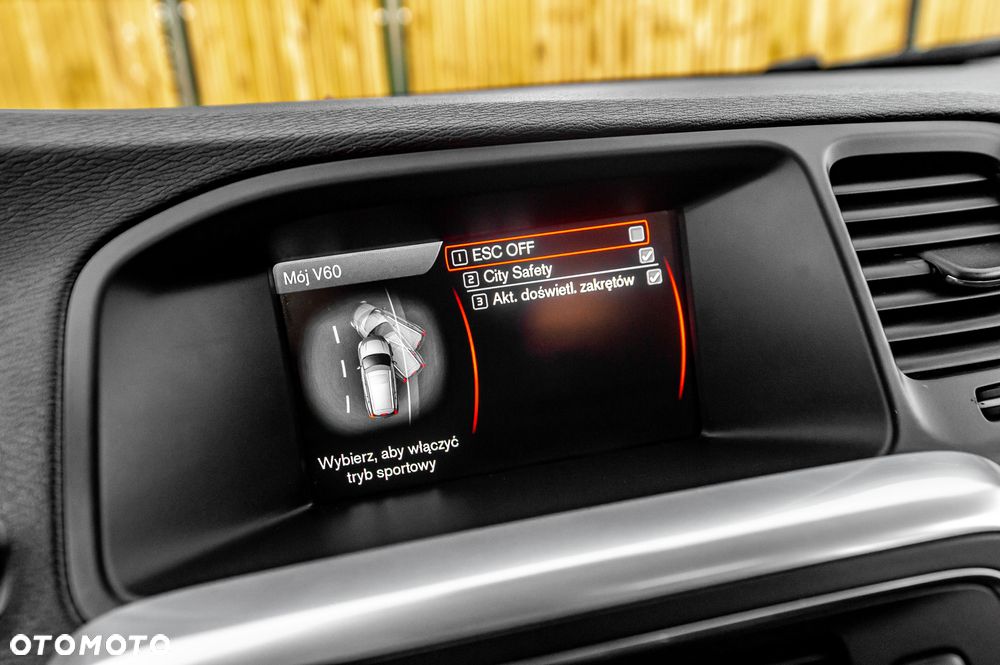 Volvo V60 - 31