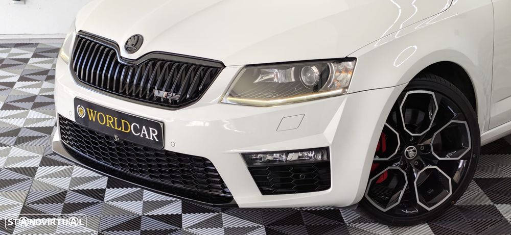 Skoda Octavia 2.0 TDI DSG RS - 5