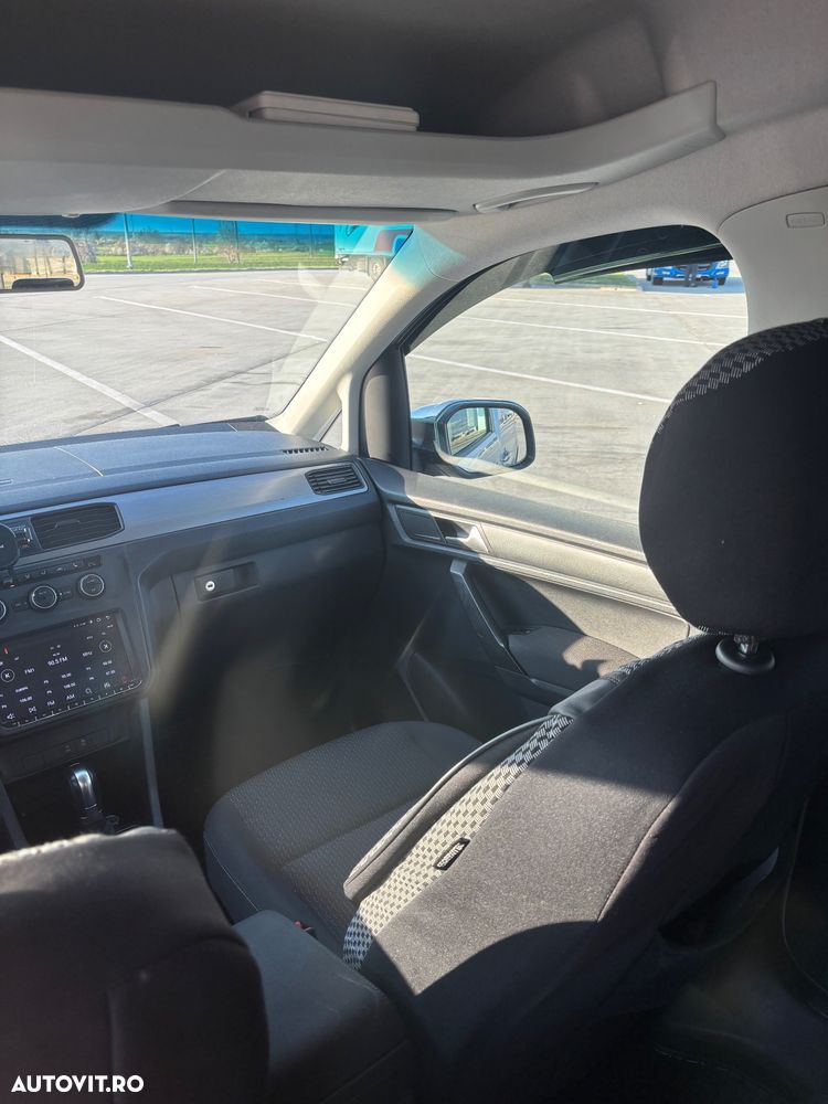 Volkswagen Caddy DSG - 8