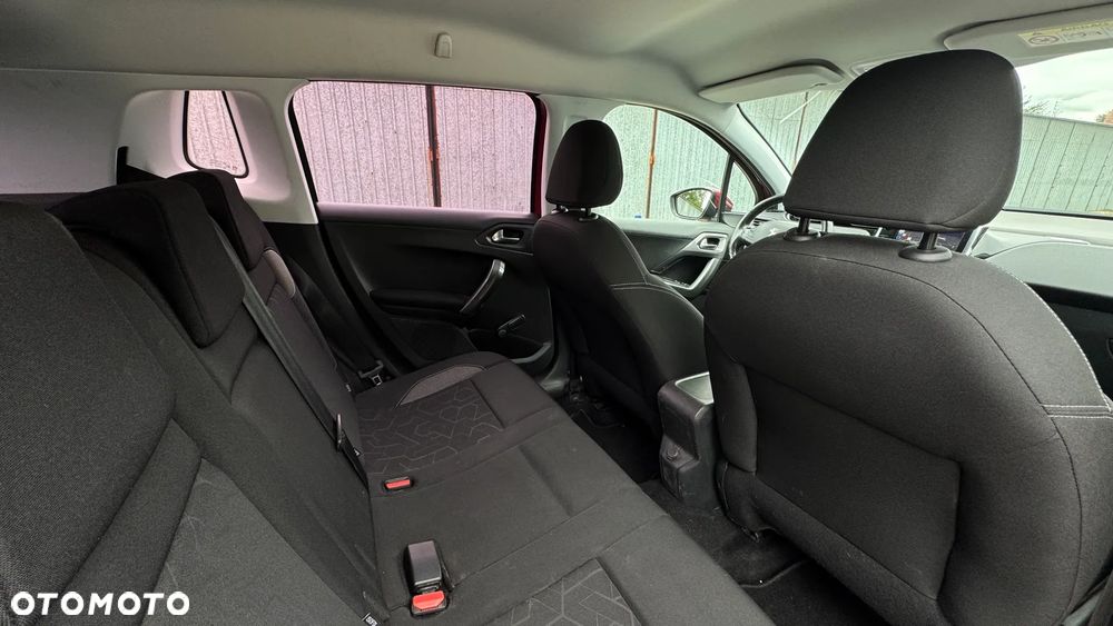 Peugeot 2008 - 19