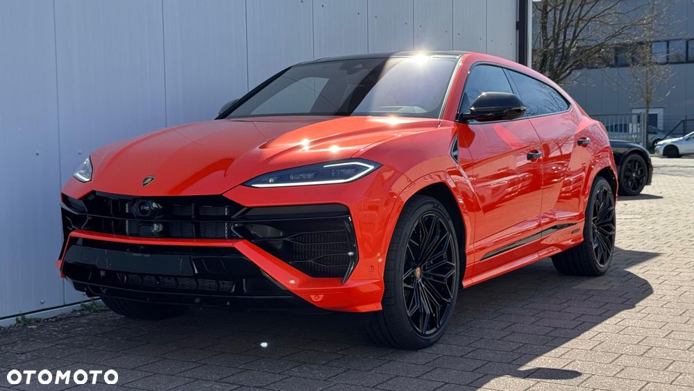 Lamborghini Urus - 2