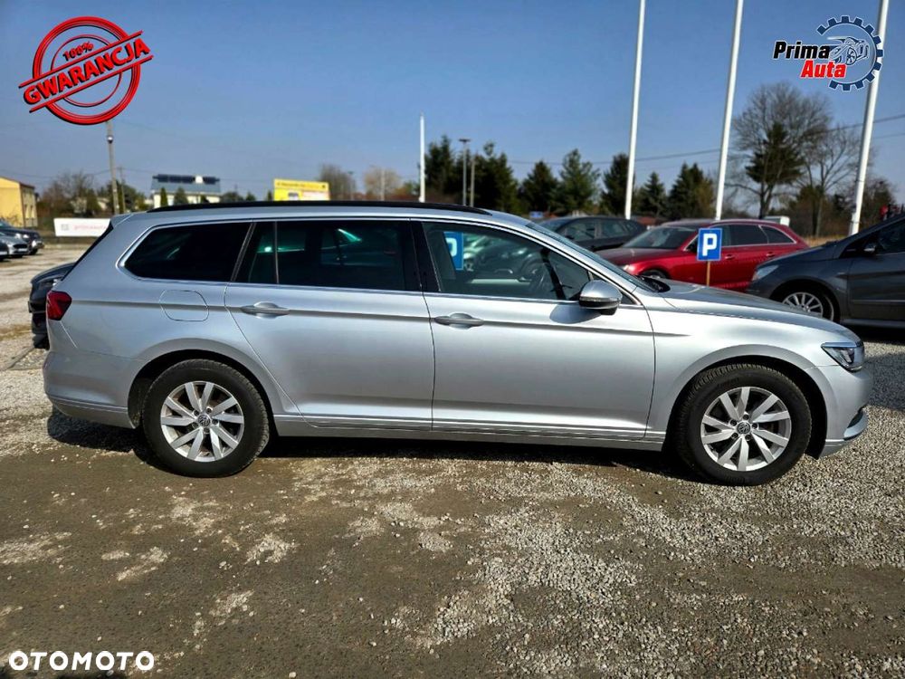 Volkswagen Passat - 12