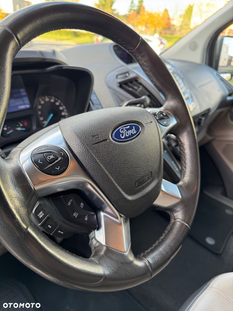 Ford Tourneo Custom 2.0 EcoBlue L1 Titanium SelectShift - 17