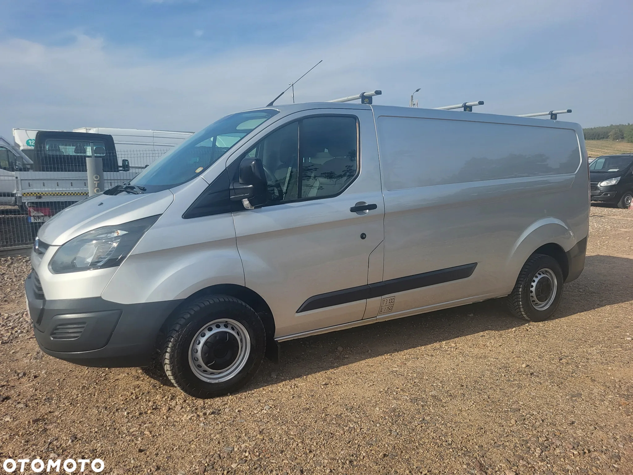 Ford TRANSIT CUSTOM - 4
