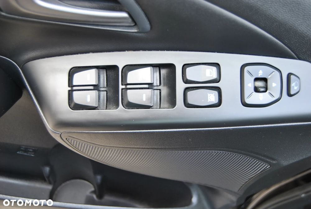 Hyundai ix35 2.0 CRDi 4WD Premium - 23