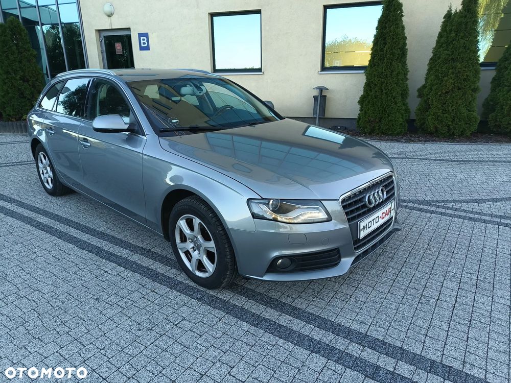 Audi A4 Avant - 1