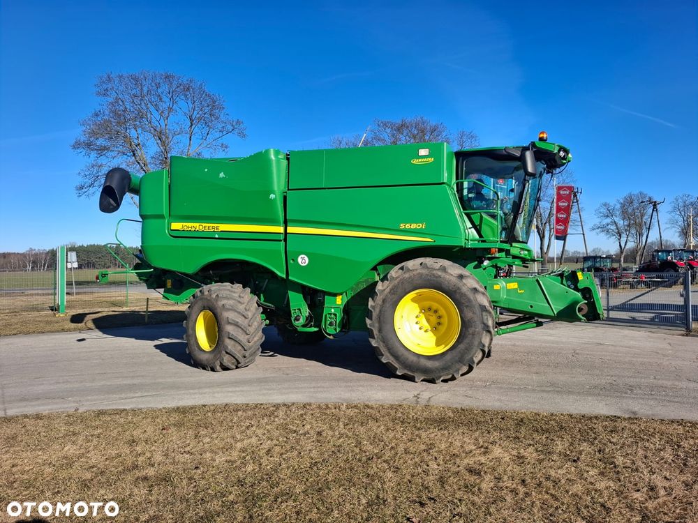 John Deere S680i - 1