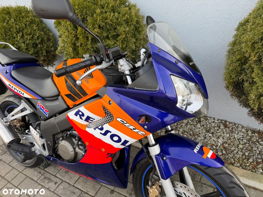 Honda CBR - 7