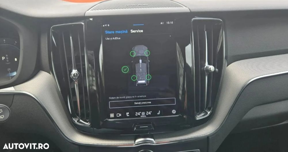 Volvo XC 60 B4 MHEV AWD R-Design - 37