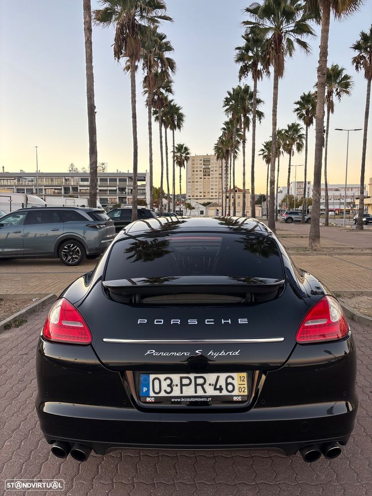 Porsche Panamera S Hybrid - 12