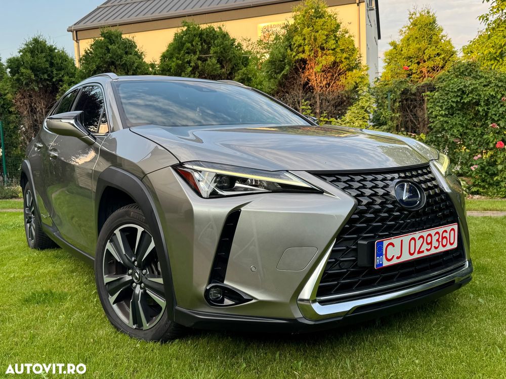 Lexus UX - 17
