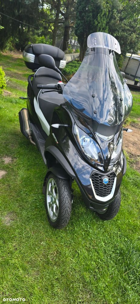 Piaggio MP-3 - 2