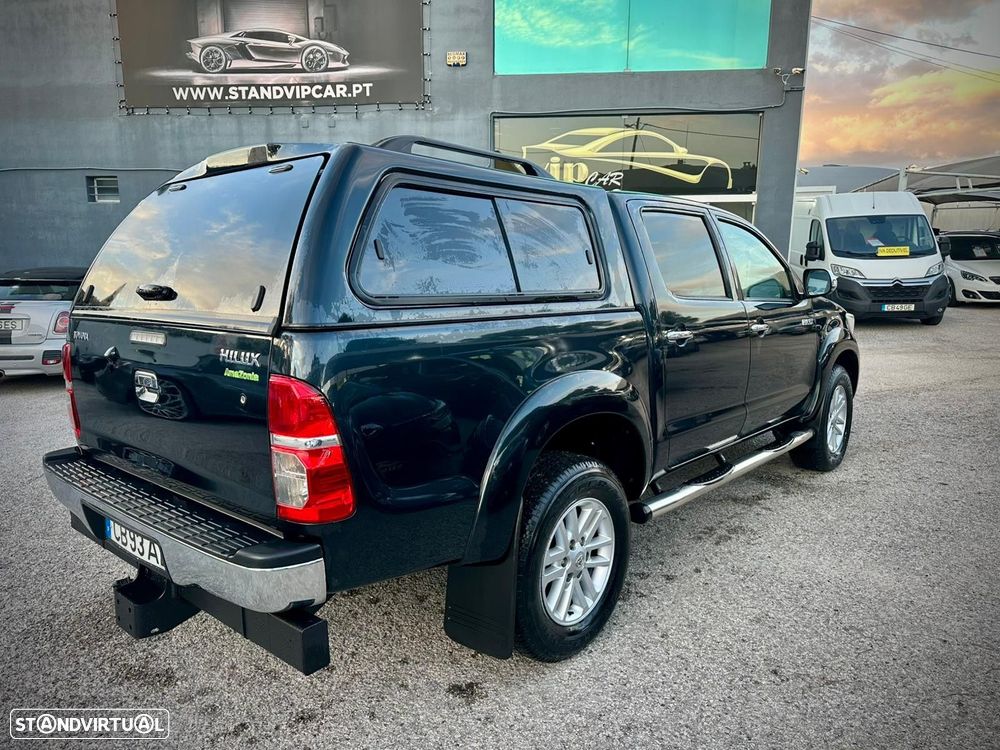 Toyota Hilux - 7
