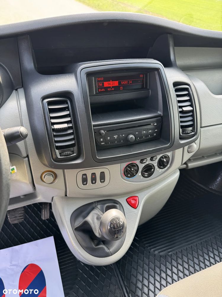 Renault TRAFIC - 40