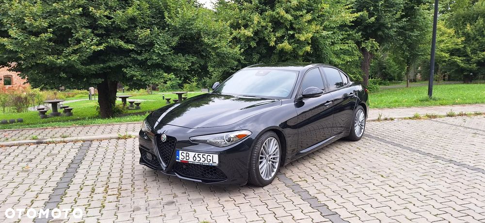 Alfa Romeo Giulia - 7