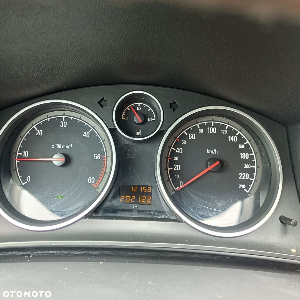 Opel Astra - 8