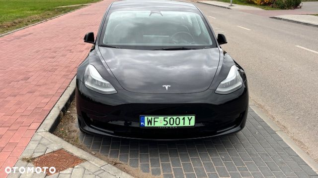 Tesla Model 3 2022 photo 2