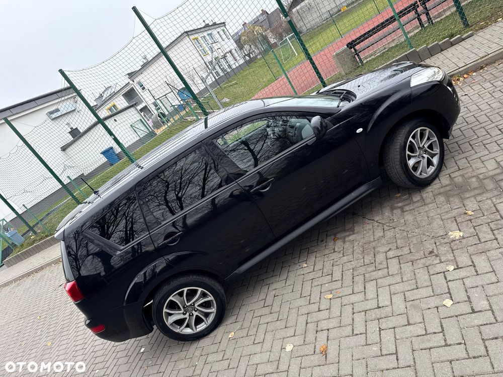 Peugeot 4007 5-Sitzer Sport - 27