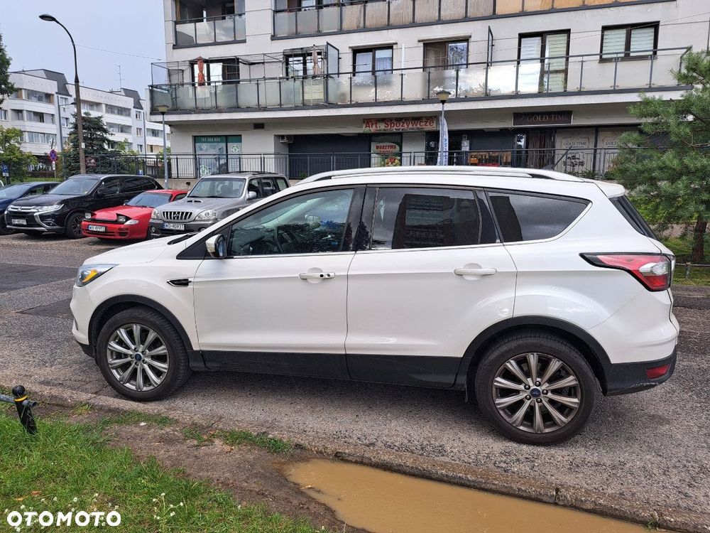 Ford Escape - 1