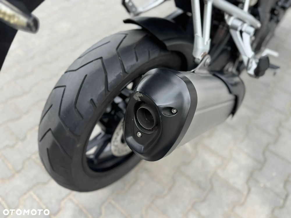 Suzuki V-STROM - 17