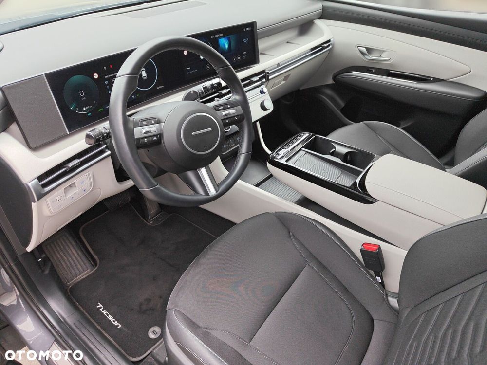 Hyundai Tucson - 10