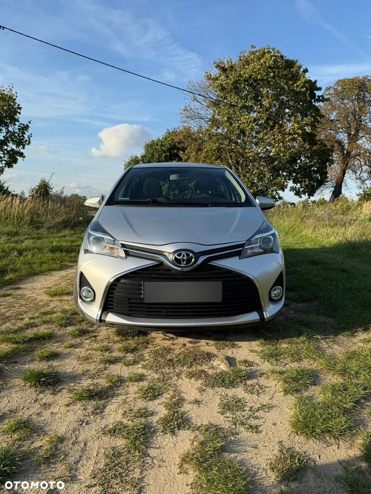 Toyota Yaris 1.33 Premium - 9