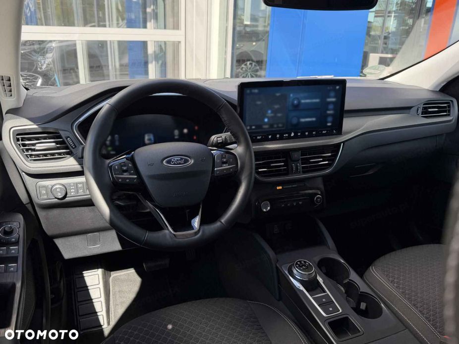 Ford Kuga - 8