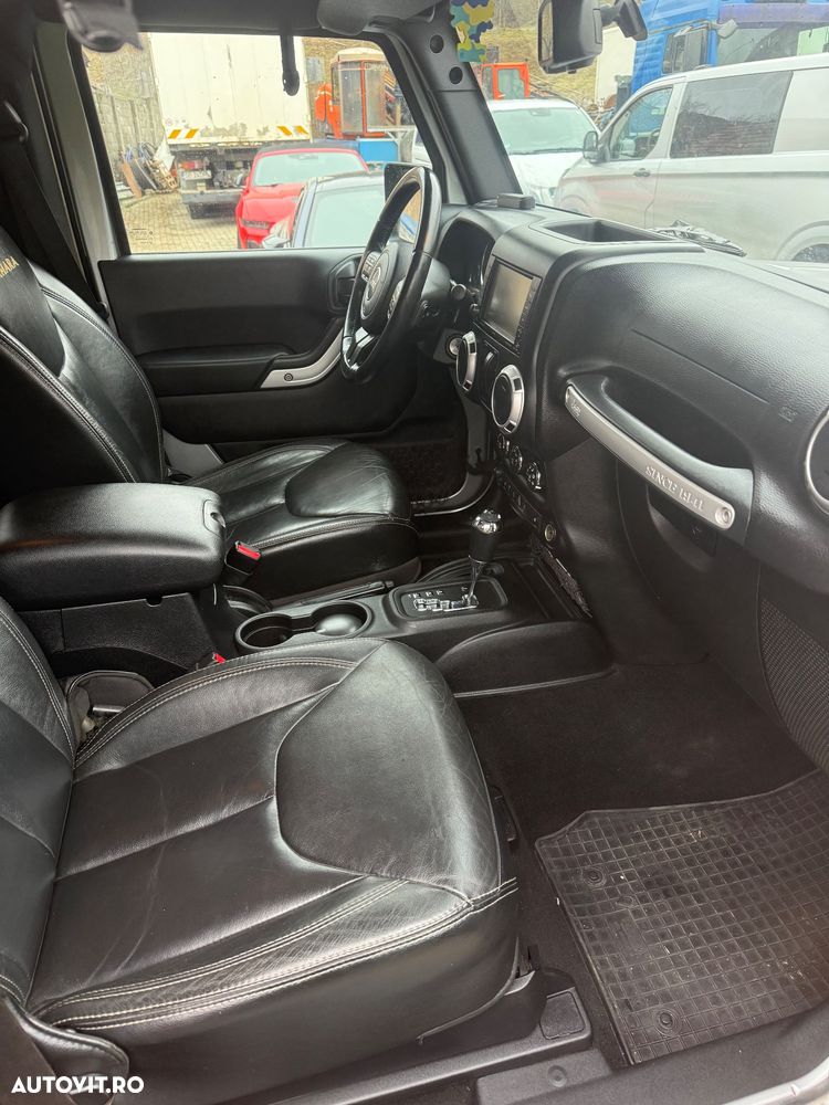 Jeep Wrangler 2.8 CRD Automatik Sahara - 10