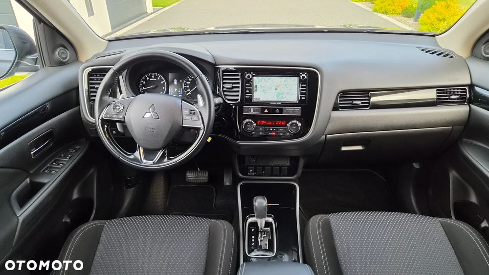 Mitsubishi Outlander 2.0 2WD CVT Spirit+ - 6