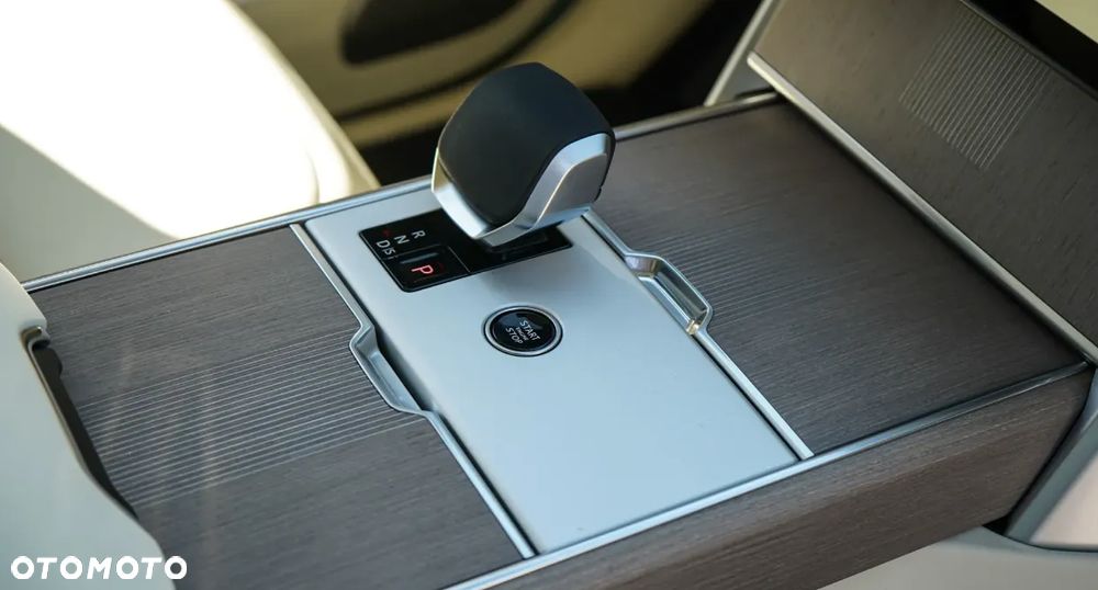 Land Rover Range Rover - 18