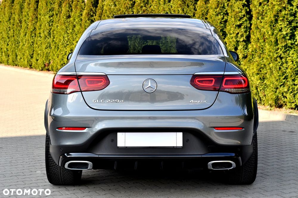 Mercedes-Benz GLC 220 d 4Matic 9G-TRONIC AMG Line Advanced - 13