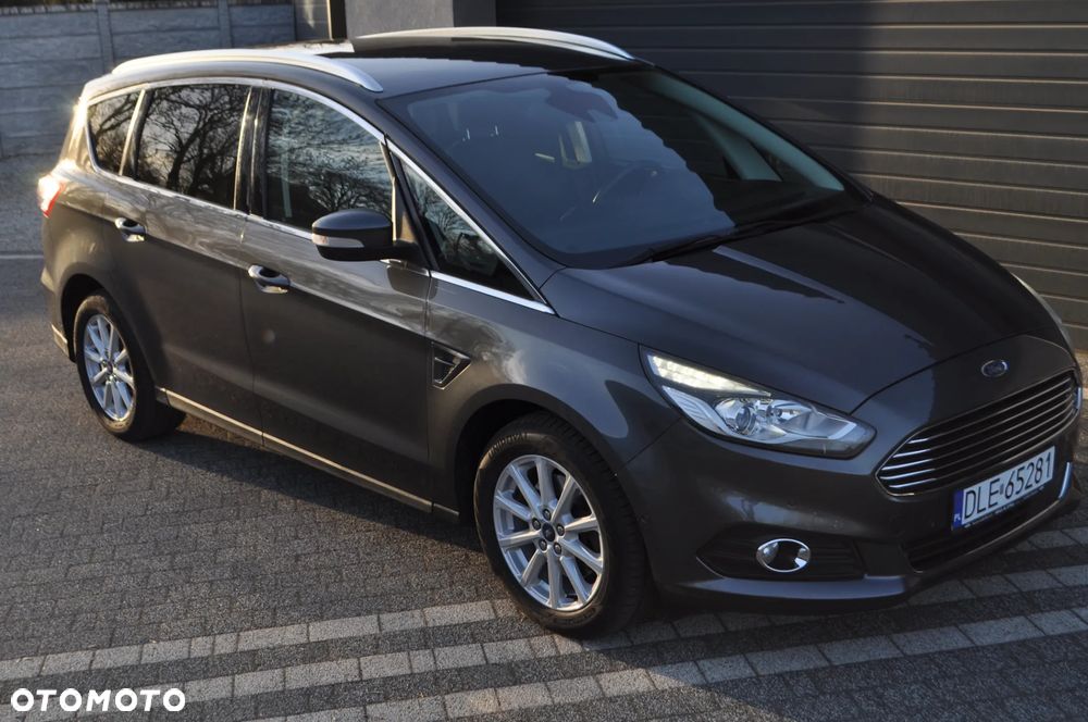 Ford S-Max - 37