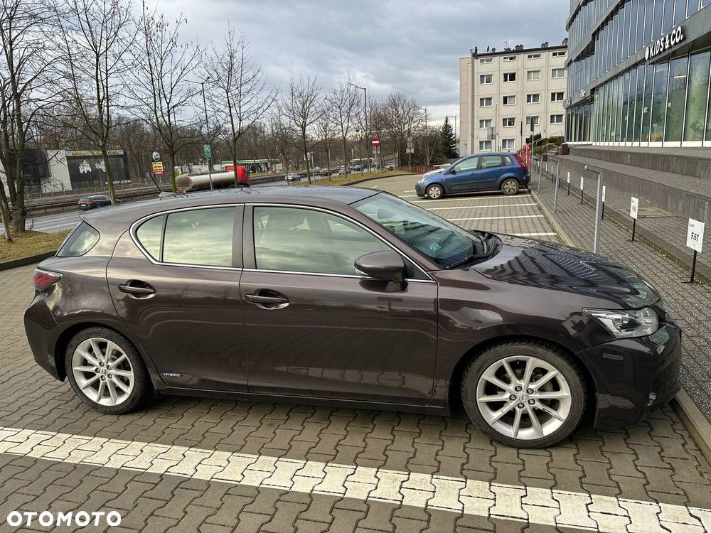 Lexus CT ver-200h-elegance - 11